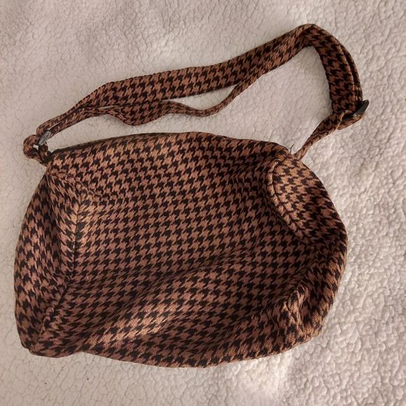 Houndstooth Crossbody Bag w/ 3 pins - Picture 10 of 10
